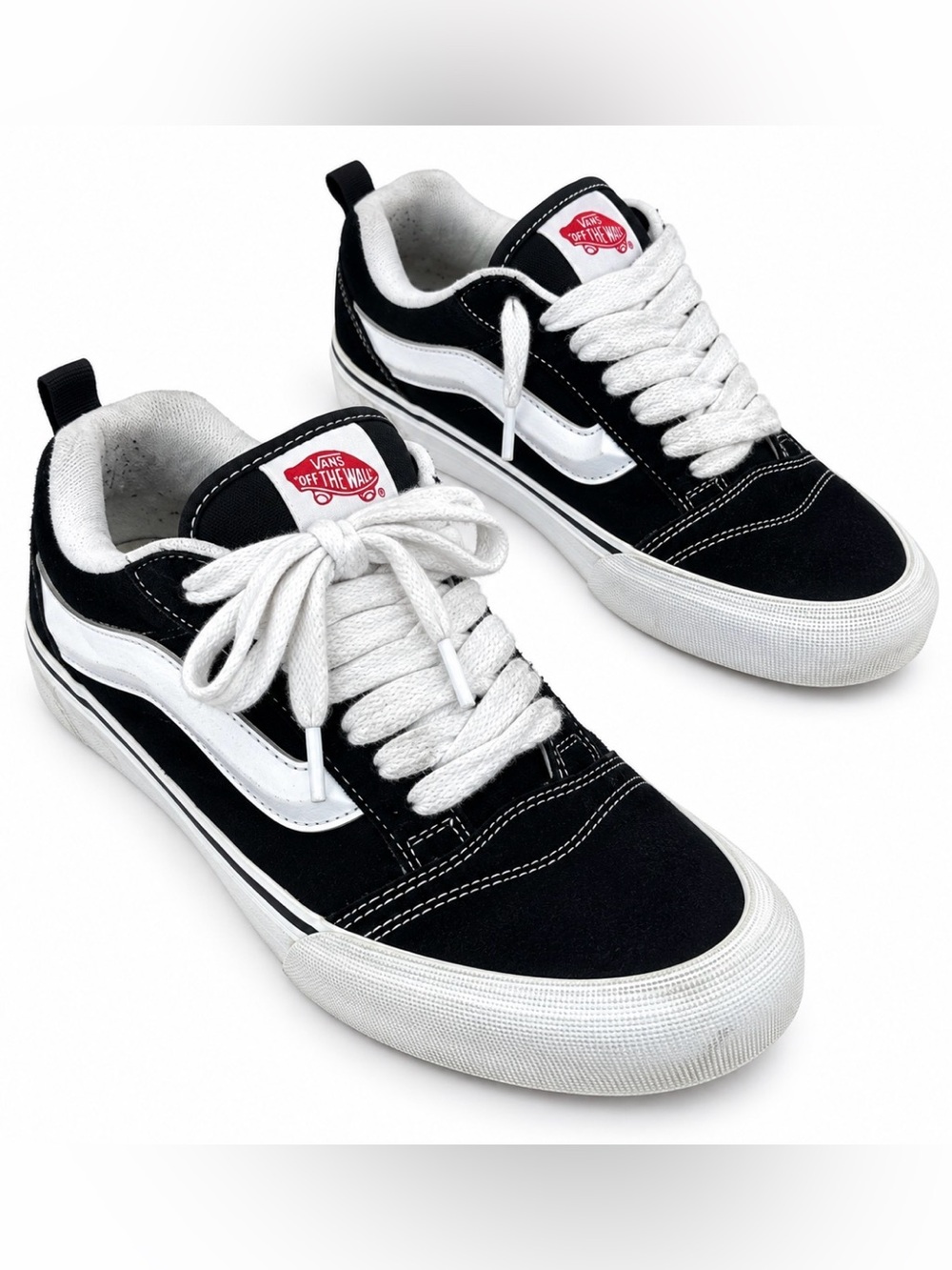 Vans Black White Suede Lace Up Sneakers Women’s 8 Men’s 6.5